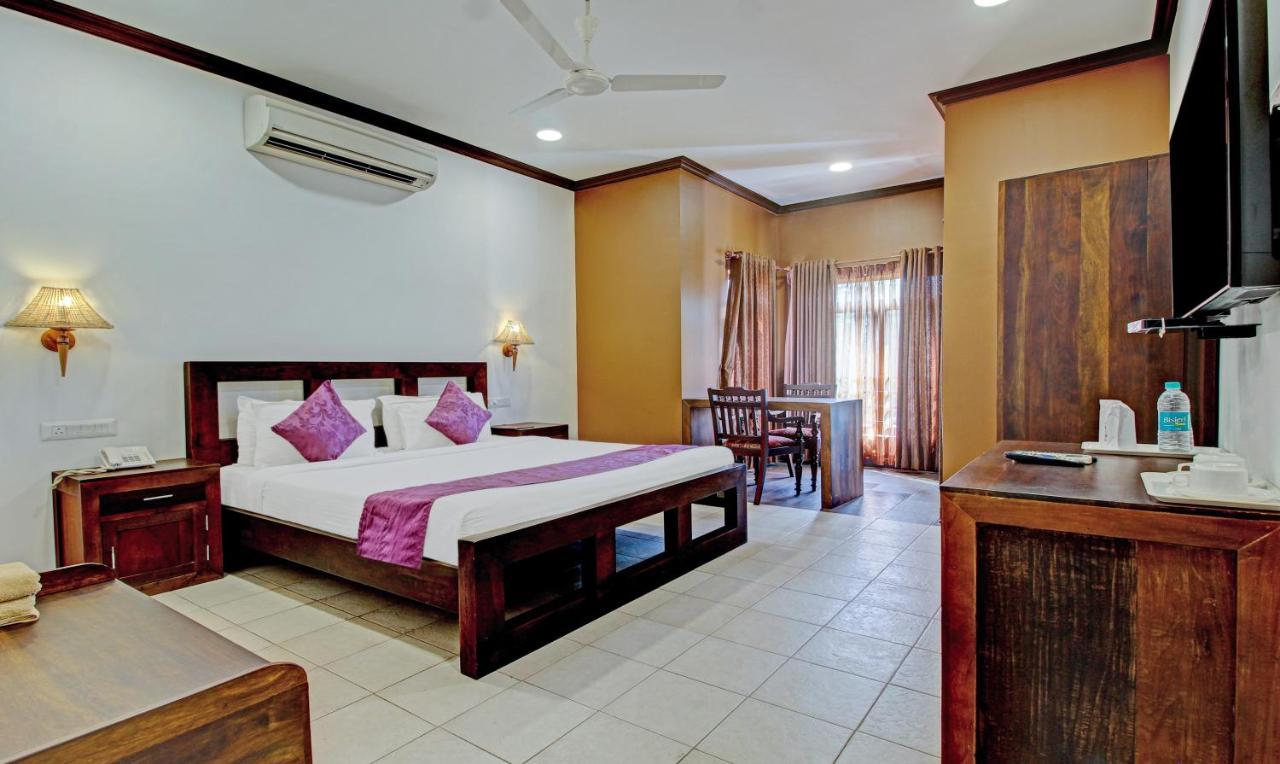 Treebo Premium Travancore Palace Cherthala Alappuzha Exterior photo