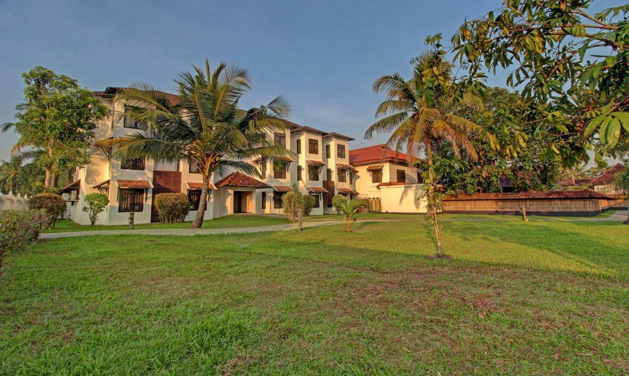 Treebo Premium Travancore Palace Cherthala Alappuzha Exterior photo