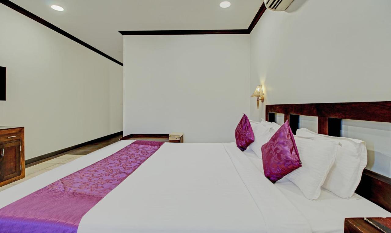 Treebo Premium Travancore Palace Cherthala Alappuzha Exterior photo