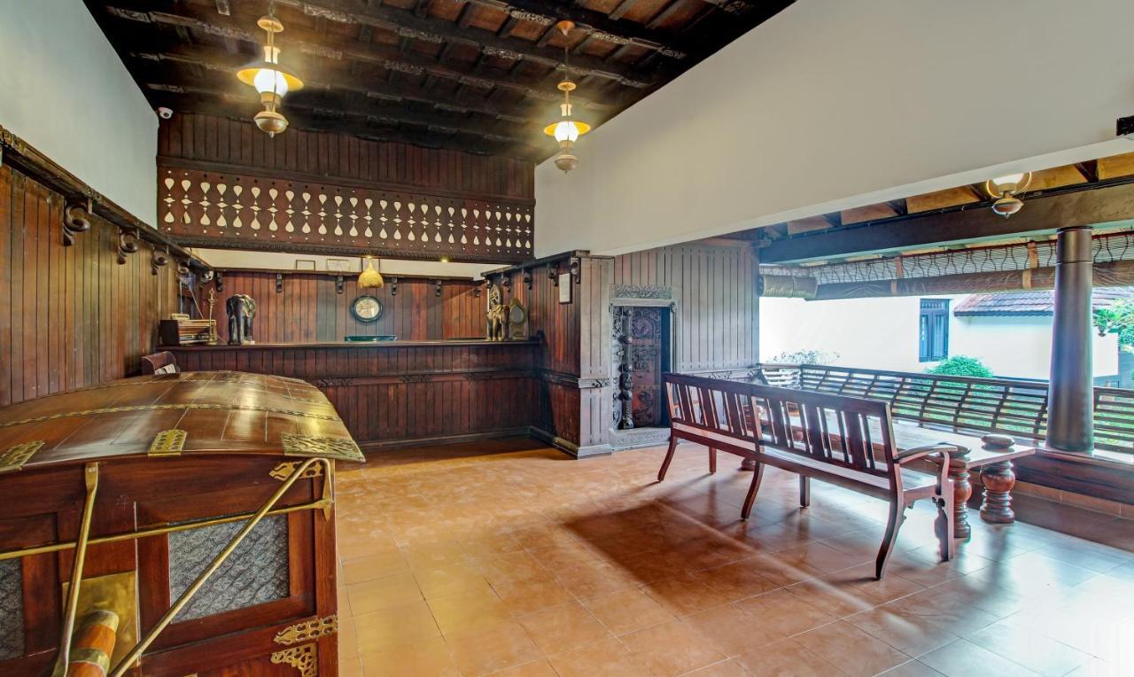 Treebo Premium Travancore Palace Cherthala Alappuzha Exterior photo