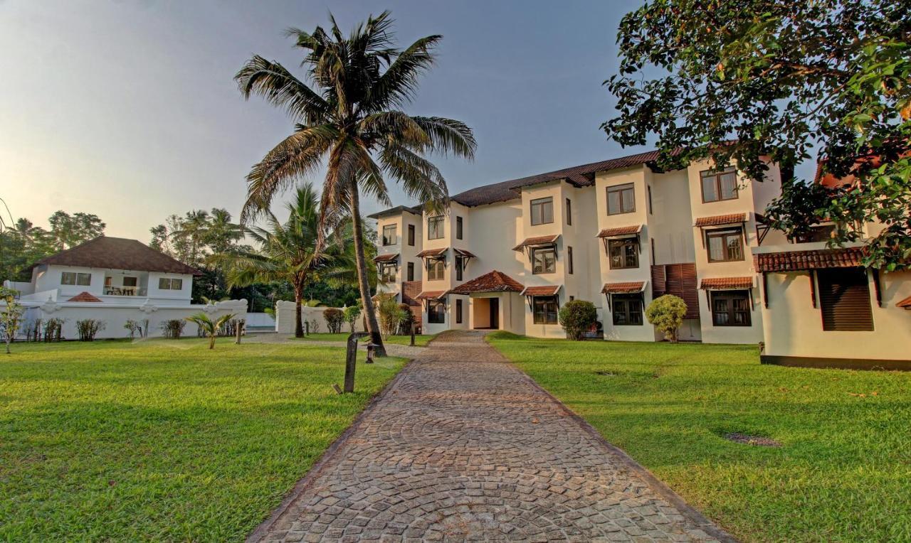Treebo Premium Travancore Palace Cherthala Alappuzha Exterior photo