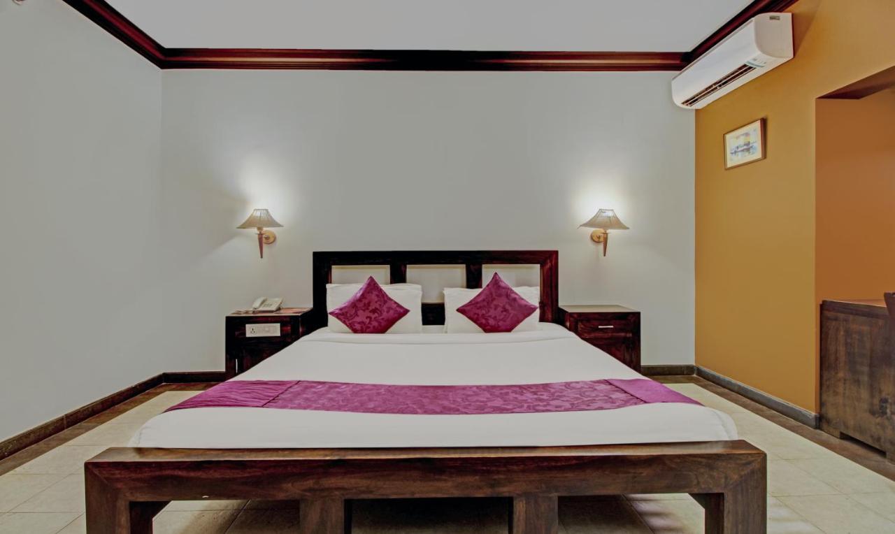 Treebo Premium Travancore Palace Cherthala Alappuzha Exterior photo