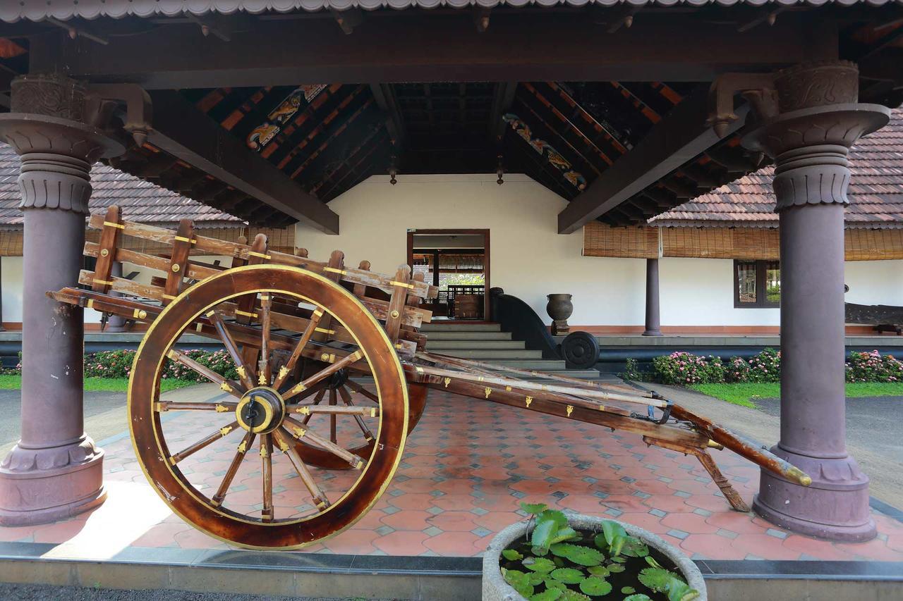 Treebo Premium Travancore Palace Cherthala Alappuzha Exterior photo